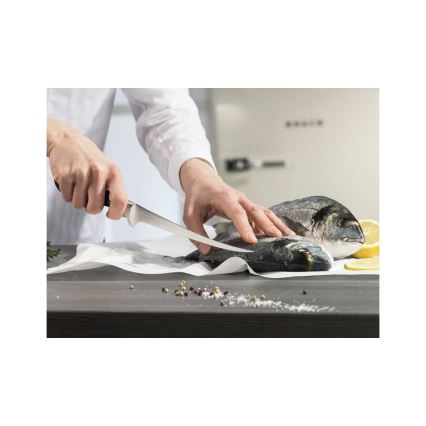 Wüsthof - Kitchen knife for deboning CLASSIC 18 cm black